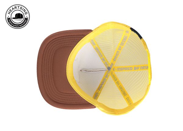 Dentro del sombrero de camionero delantero de espuma con parche