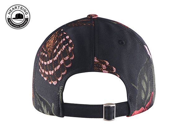 Atrás de 6 paneles Capilla de béisbol con estampado floral negro con estampado floral negro