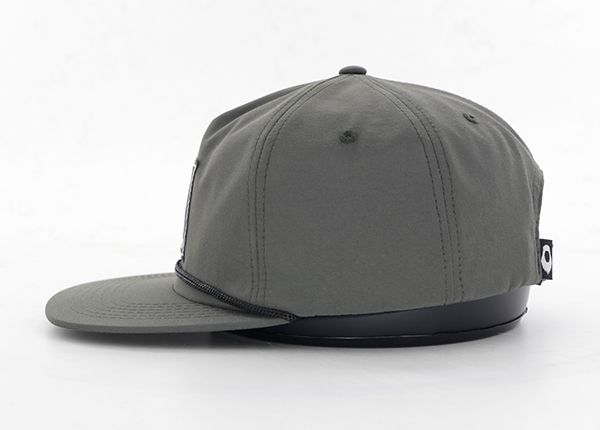 Lado del sombrero de snapback de cuerda gris gris