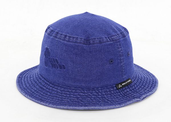 Inclinación de sombrero de cubo de mezclilla para hombre azul personalizado