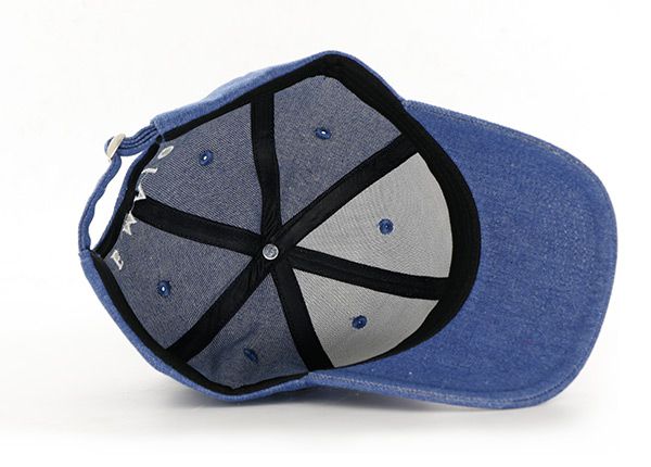 Dentro del hat de mezclilla de mezclilla angustiada para hombre personalizado