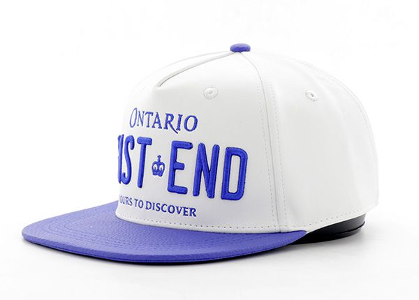 Slant of personalizada para hombre 5 panel de cuero blanco Capa de cuero snapback