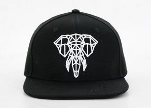 Sombreros snapback bordados de snapback de 6 paneles negros de 6 paneles