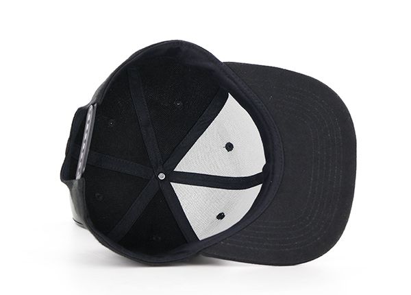 Dentro del panel negro personalizado de 6 panel bordado snapback