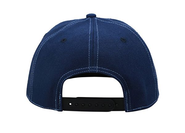 Back of Navy Bandana Impreso Cool Flat Bill Snapback Sapt
