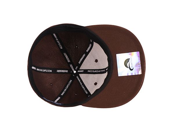 Dentro del sombrero de snapback personalizado para hombre personalizado