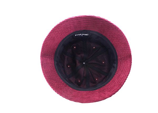 Dentro del vino, sombreros bordados de pescador rojo con botón superior