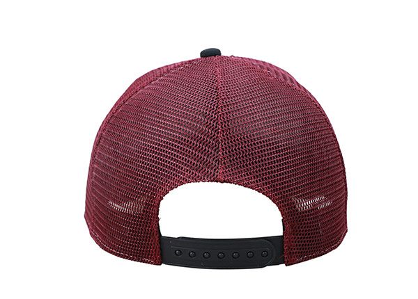 Atrás del sombrero de malla de caza negra personalizada