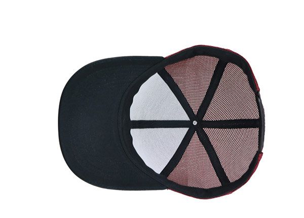 Dentro del sombrero personalizado de malla de caza negra