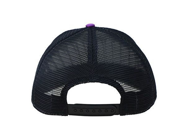 Atrás del sombrero de malla bordado morado personalizado