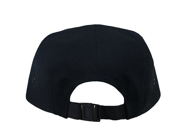Atrás del sombrero deportivo negro de 5 paneles personalizados