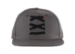 Lace Snapback en el zapato atado delantero