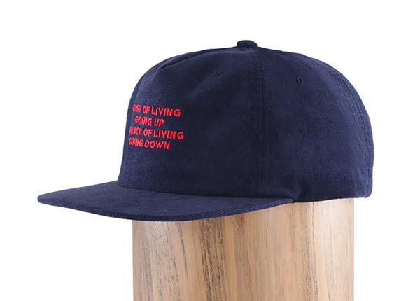 Inclinación de la tapa de snapback de pana azul marina personalizada con correa de cuero hacia atrás