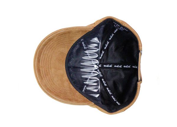 Dentro de la gorra de béisbol individual de gamuza marrón en blanco marrón personalizado