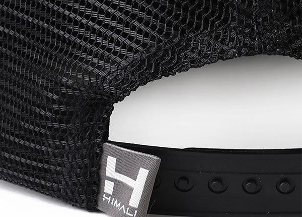 Cierre de espalda del sombrero de espalda de espalda de malla negra