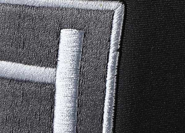 Logotipo de sombrero de espalda de espalda de malla negra