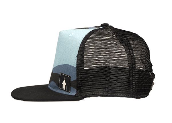 Lado de la espuma vintage en blanco plano bill camioner sombrero