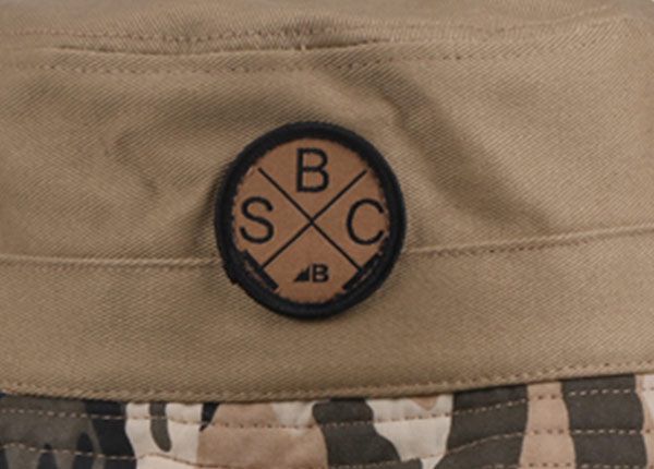 Logotipo de sombrero de cubo de algodón de algodón lavado con borde de camuflaje