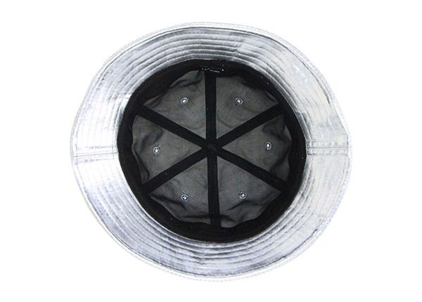 Dentro del sombrero de cubo reflectante de PU impermeable en blanco de 6 paneles