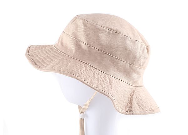 Lado del sombrero de cubo beige de algodón reversible en blanco con cuerda