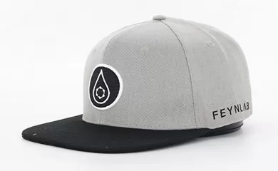 ¿Cuándo se hicieron populares los sombreros de ala plano?